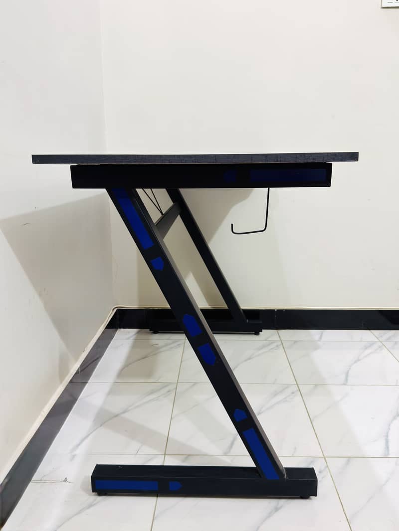 Gaming Setup Table 1