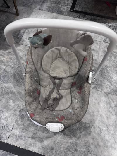 Baby rocking swings