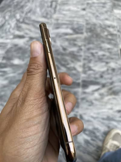 Iphone xs 64gb gold