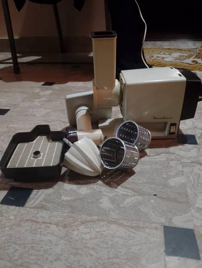 Branded meat mincer,slicer,crusher ,juicer extractor