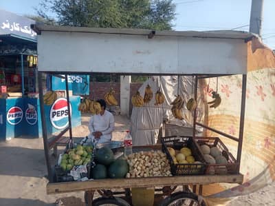 urgent sale ریڑھی فروٹ اور چپس 6×4