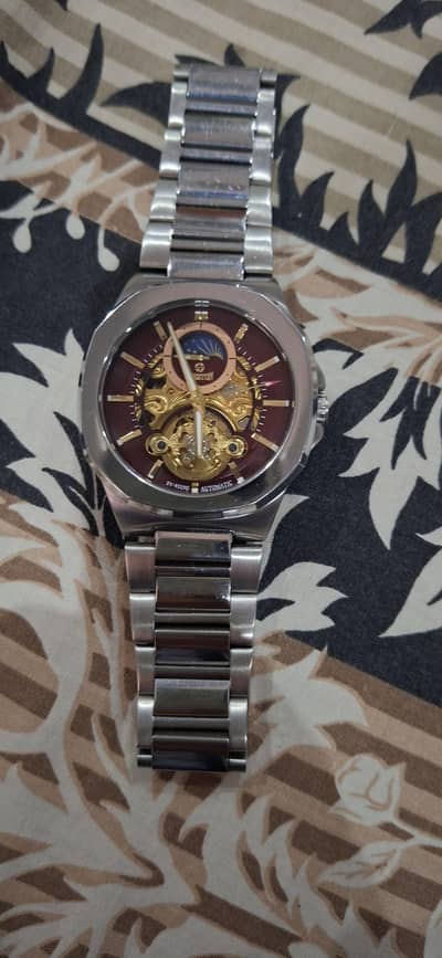 SVESTON ORGINAL AUTOMATIC WATCH WHITE AND GOLDEN COMBINATION