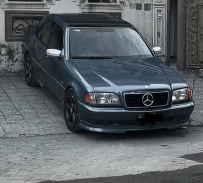 mercedes 98/2002 in lush condition