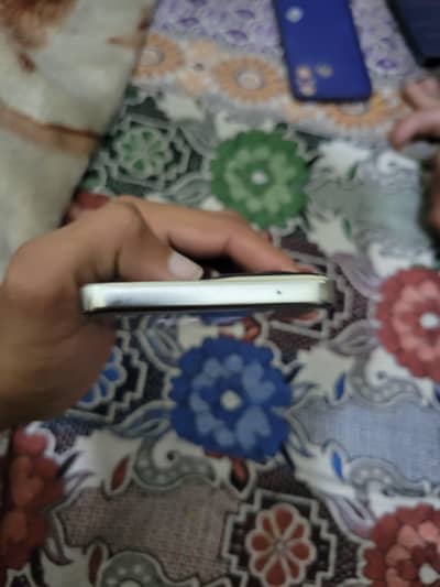 Motorola Moto G Stylish 2024 8+8/128