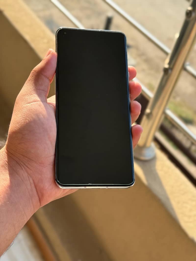 OnePlus 9 Pro 5