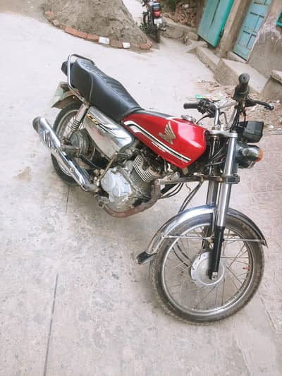 Honda 125 (Self Start)