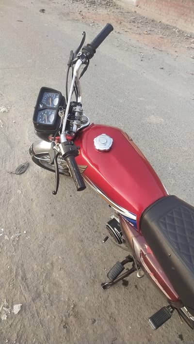 Honda 125 for sale 03017325603