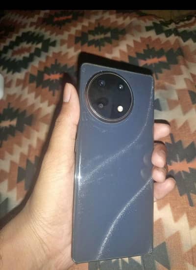 Common 30s 10/10 black color 16/256