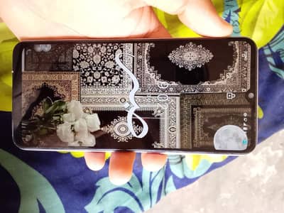 vivo y20 charge hai box nhi hai Sath I'd card copy mil jae gi