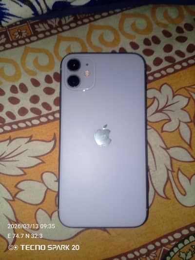 iphone 11  purple colour