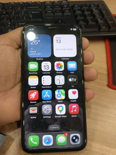 11 pro 256 gb pta approved  vv good condition