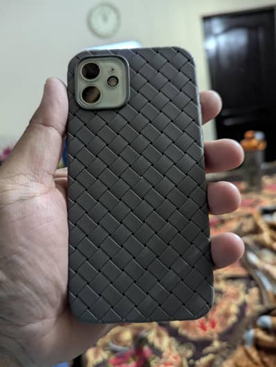 iphone 12 128 gb hk variant in 10/10 condition with 98 health