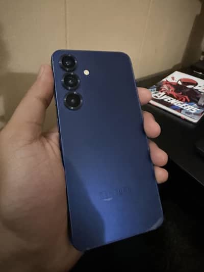 Samsung Galaxy S25 base (10/10) warranty April 2026