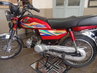 Honda Cd 70 2020 model.