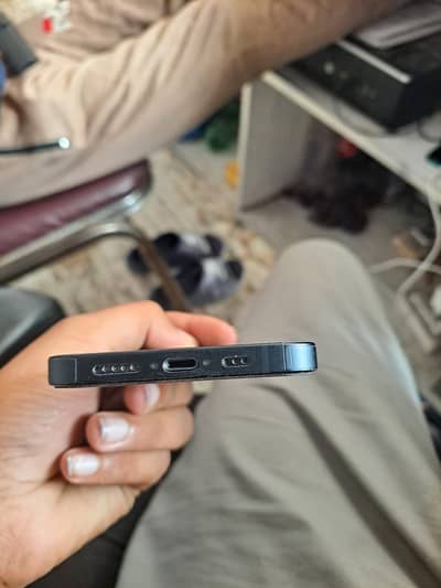 iPhone 13 Non Pta  Jv