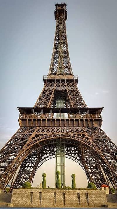 POSSESSION+UTILITY PAID 10 MARLA RESIDENTIAL PLOT FOR SALE NEAR TO PARK