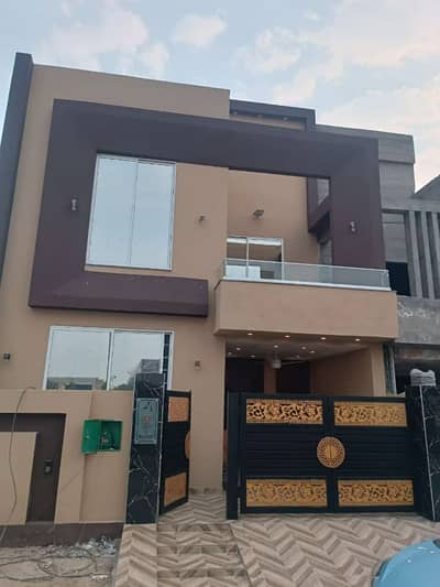 5 MARLA BRAND NEW HOUSE FOR SALE IN VERY REASONABLE PRICE