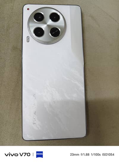 Tecno Camon 30 (8+256)