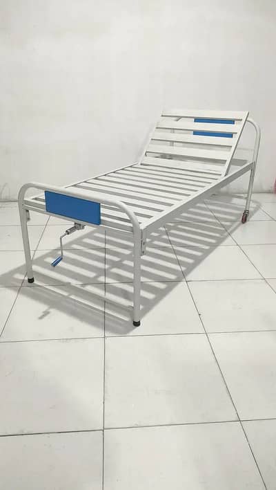 Manufacture Hospital Furniture Medical Bed Patient Bed Surgical Bed