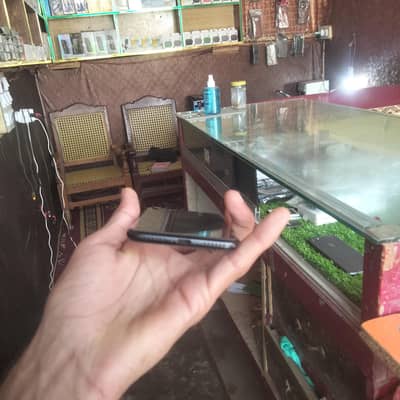 iPhone SE 2020 64gb 10by10 water pak b