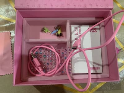 Rare HMD Barbie Flip Phone - Full Collector’s Set (Mint Condition)