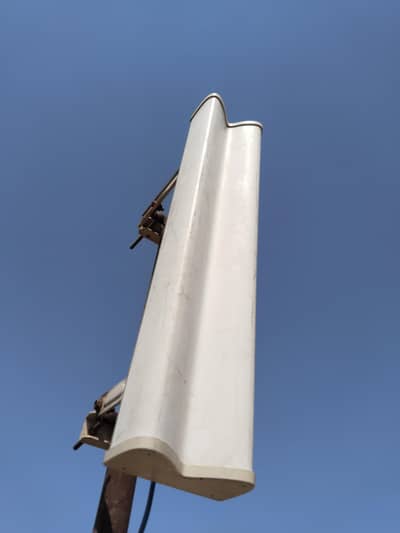 Rocket M2 with Sector