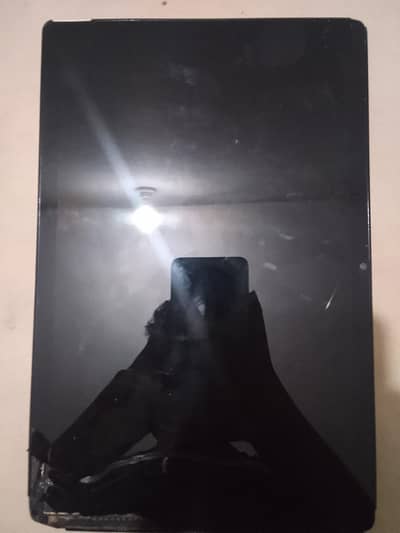 Samsung tab a8 all ok only screen break 4/64
