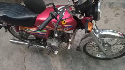 honda70cc 20 model genuine all urgent sale tyre new