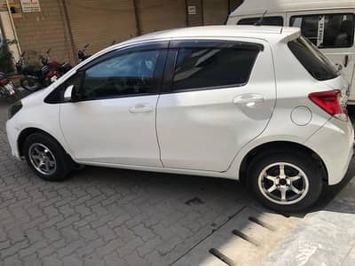 Toyota Vitz 2014 1.0 WHITE