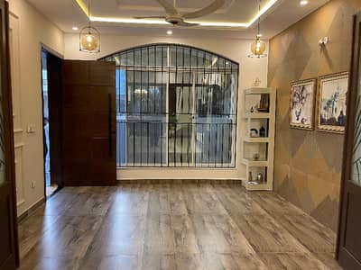 Bahria Enclave Islamabad Sector C1 10 Marla Designer House Available For Sale