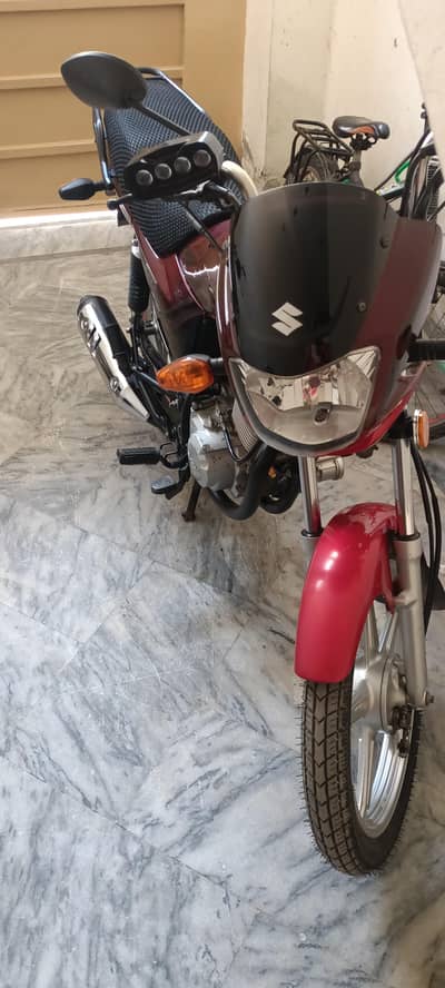 suzuki 110 in good condition total jenion urgen sale