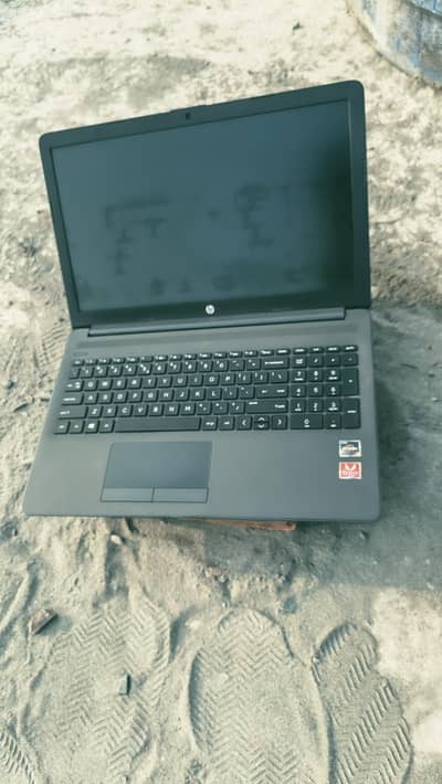 HP 255 G7 Athlone silver 3050U Gaming or business lao