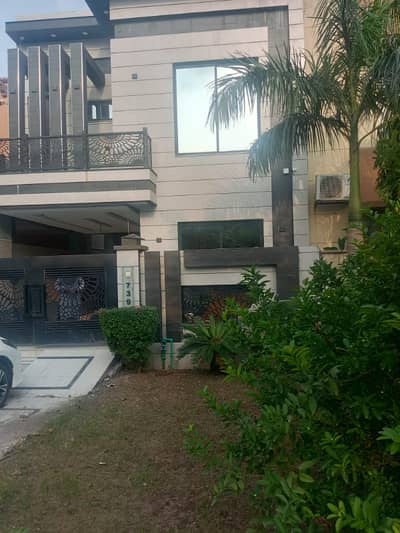 House for Buy in DHA phase 5 block L