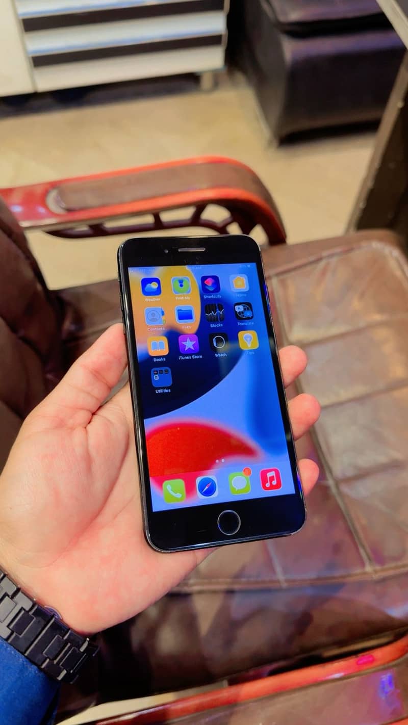 Apple iPhone 7 Plus 7