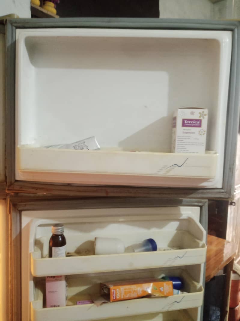 Dawlance Medium Size 4