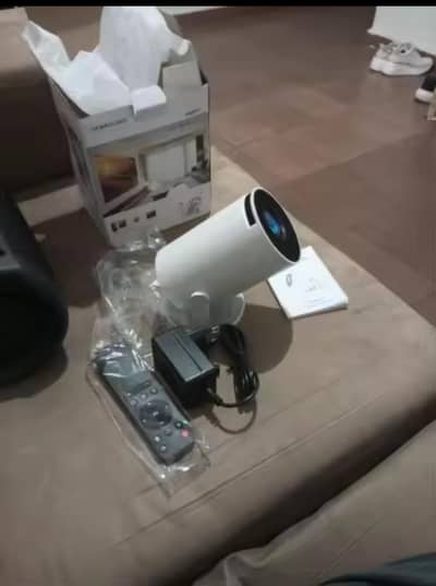 Android Projector Multimedia Hy 300 Pro  4K HD display