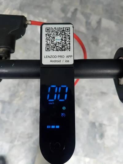 JC E SCOOTY 2 WHEELERS