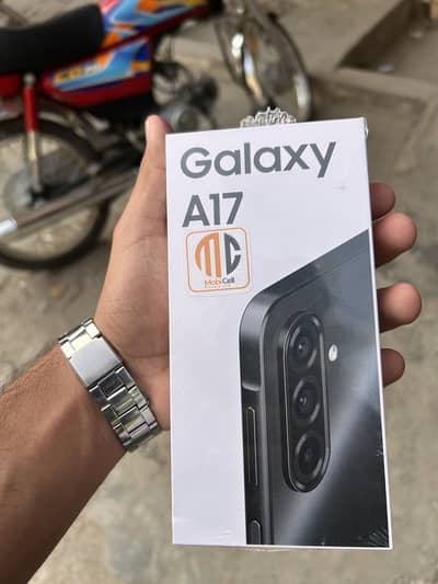 Samsung A17 Box Pack