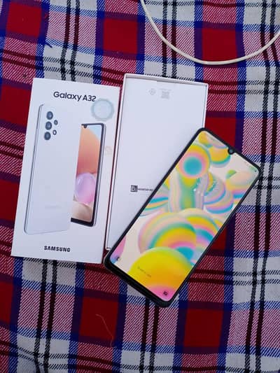 Samsung Galaxy a 32 6 ram 128 GB full box