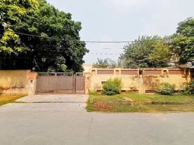 Johar Town House Of 2 Kanal Is Available For Rent