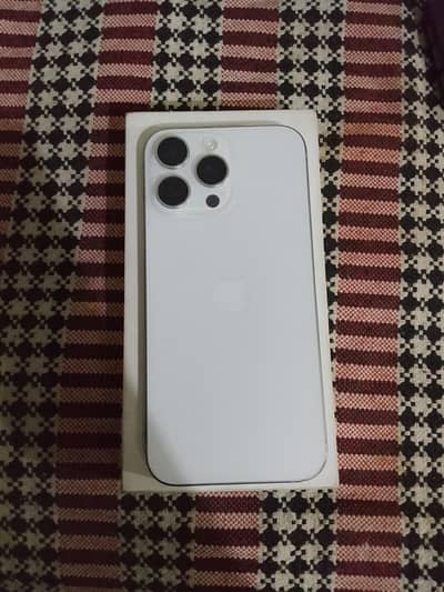 iphone 16 pro max wite titanium 256gb bettery health 100. . sical 154.