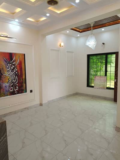 Kanal Semi Commercial Bungalow Available For Software House