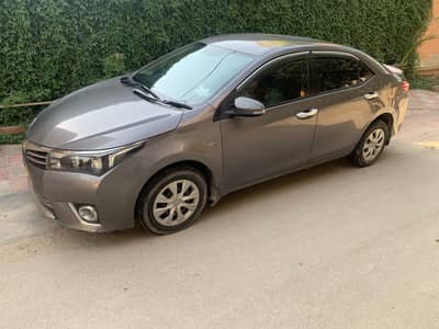 Toyota corolla Gli 2016 manual