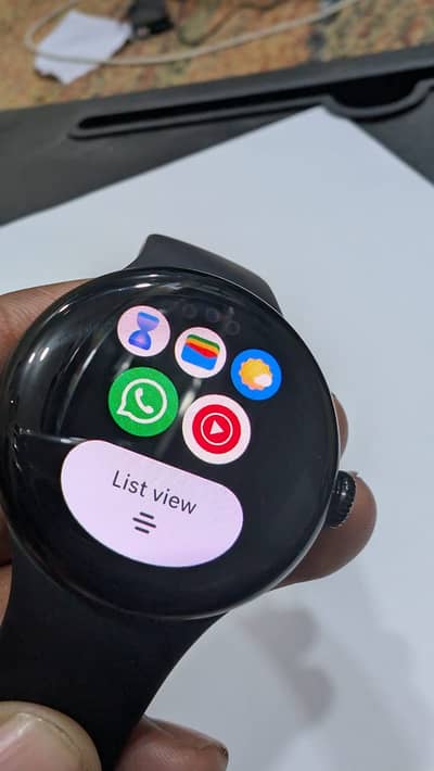 Pixel Watch 2 Black Smartwatch – Stylish Fitness Tracker ⌚