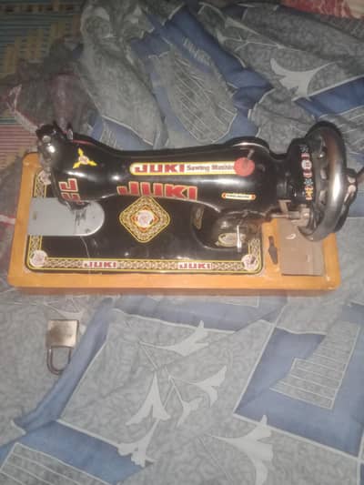 juki Salai machine hat wali