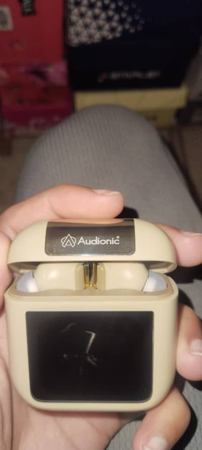 Audioic airbuds trance 810