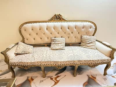 3 seater sofa 10000.3 table 15000