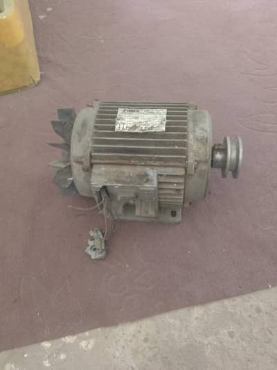 three face motar 1/2 harspowar arjant forsal