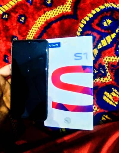 Vivo S1