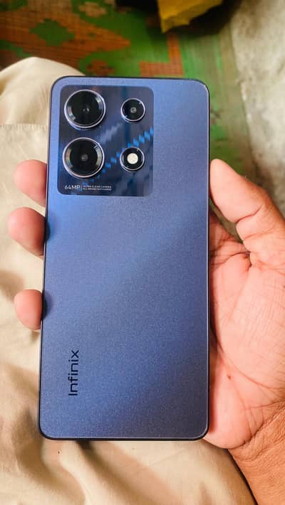 Infinix Note 30